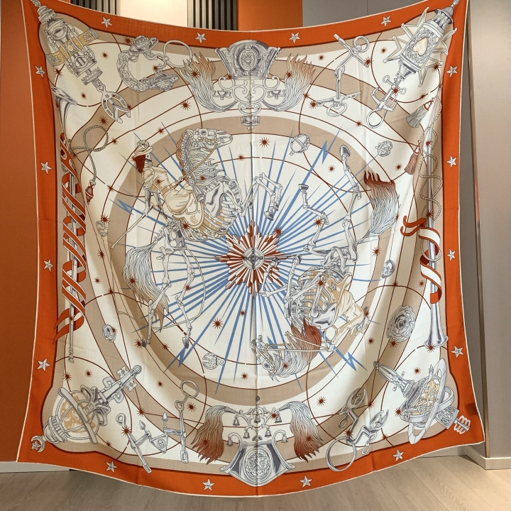 Women Accessories Brands - แบรนด์หรูผ้าพันคอผ้าคลุมไหล่ผ้าไหมขนาดใหญ่ Handrolled Bandanas กระเป๋าอุปกรณ์เสริมคอเข็มขัดผ้าพันคอผม Foulard Femme